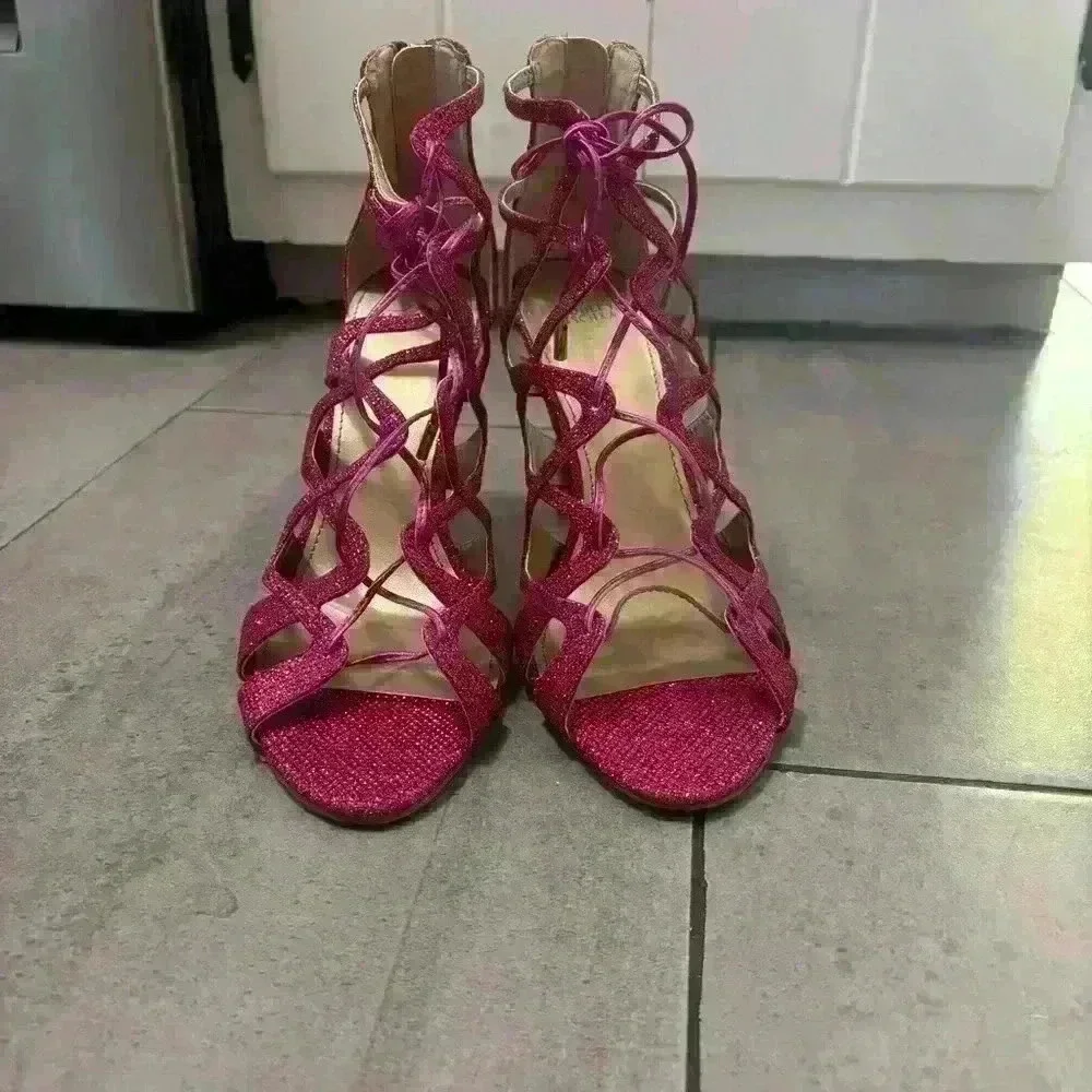 Belle by Badgley Mischka Pink Fuschia Sparkly Glitter Strappy High Heels Size 10